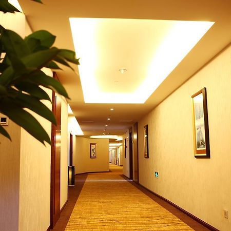 Mingcheng Times Hotel Chengdu Zewnętrze zdjęcie